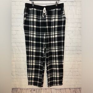 Cuddl Duds size XL black & white buffalo plaid pajama pants